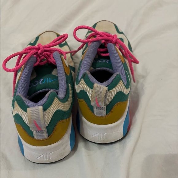 Nike AirMax 200 Mystic Green - Picture 4 of 5